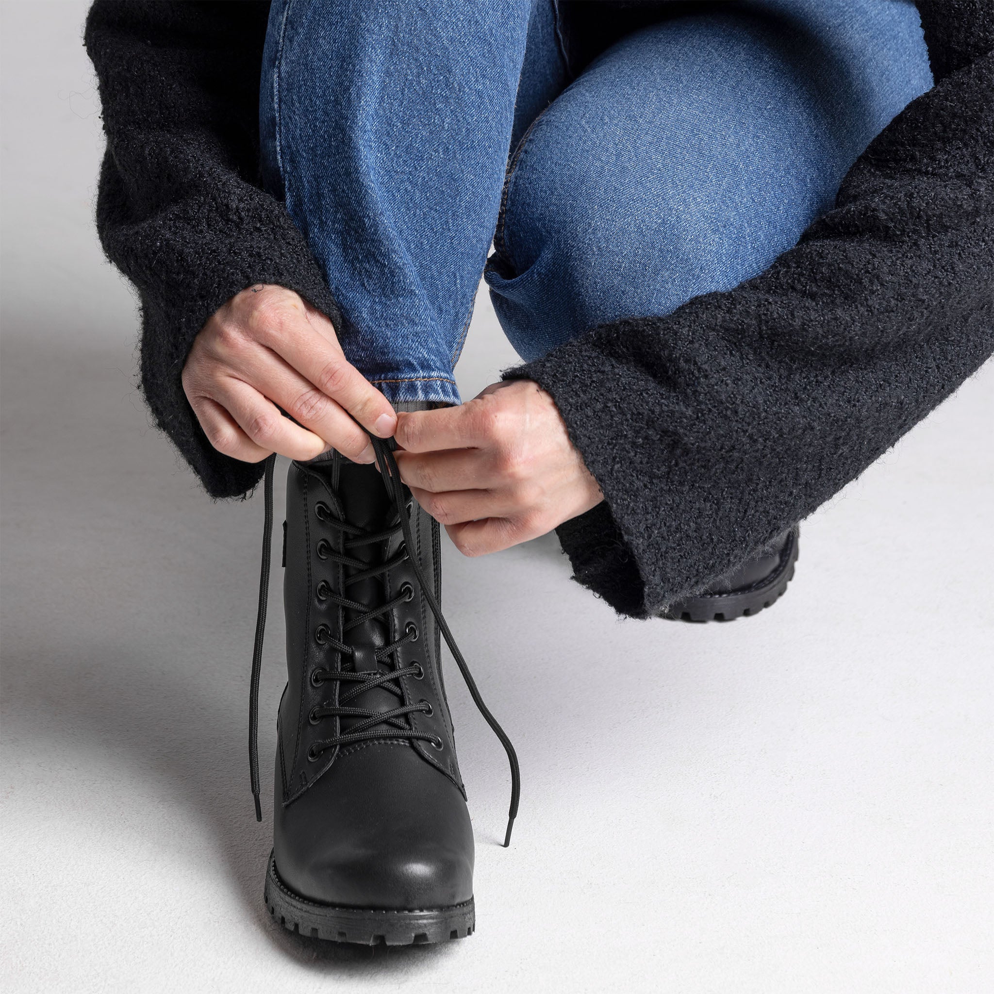 KARA Naisten pintanahka maiharit - Image 7